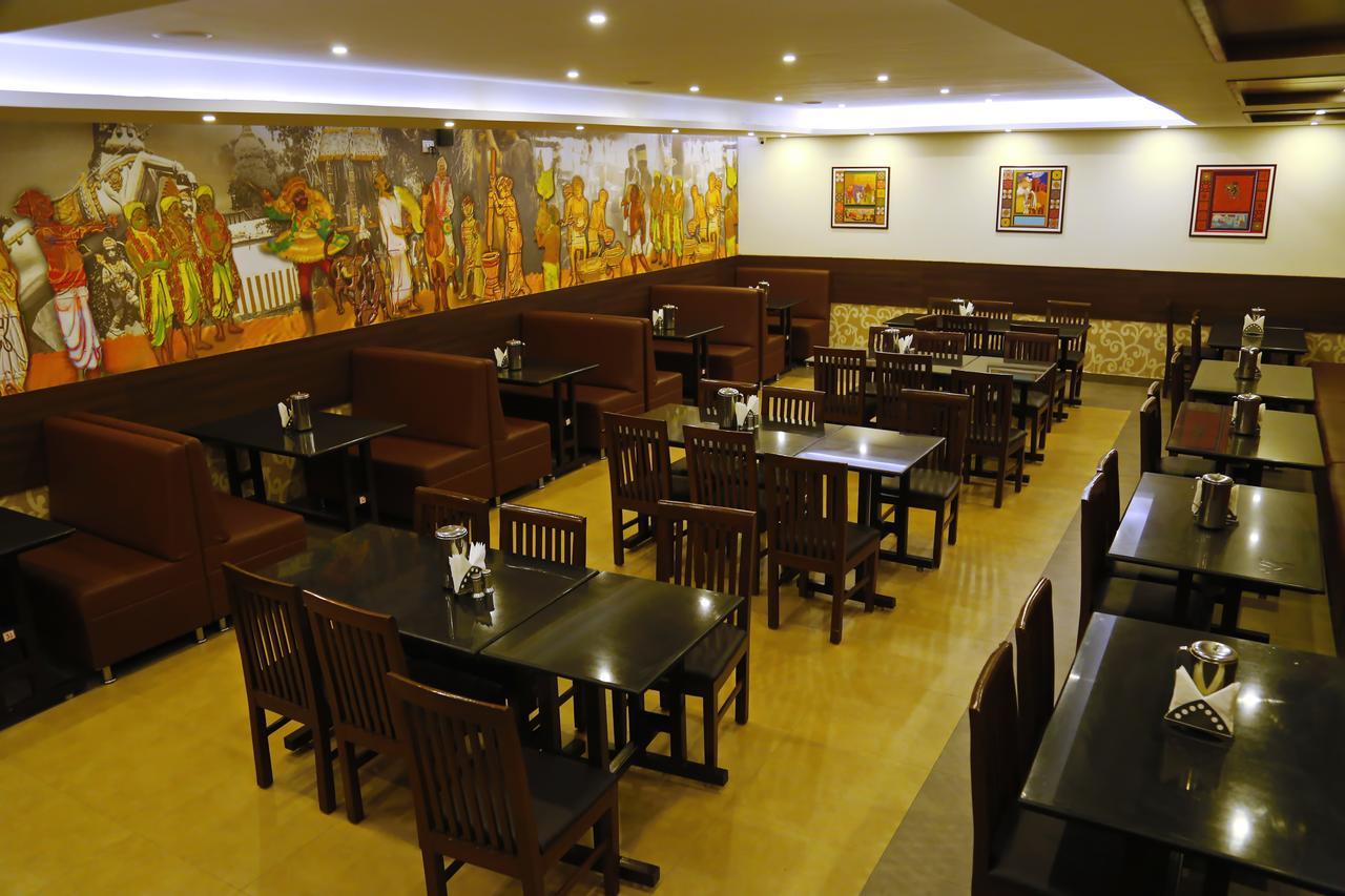 Hotel Sivaranjani Ероде Екстериор снимка